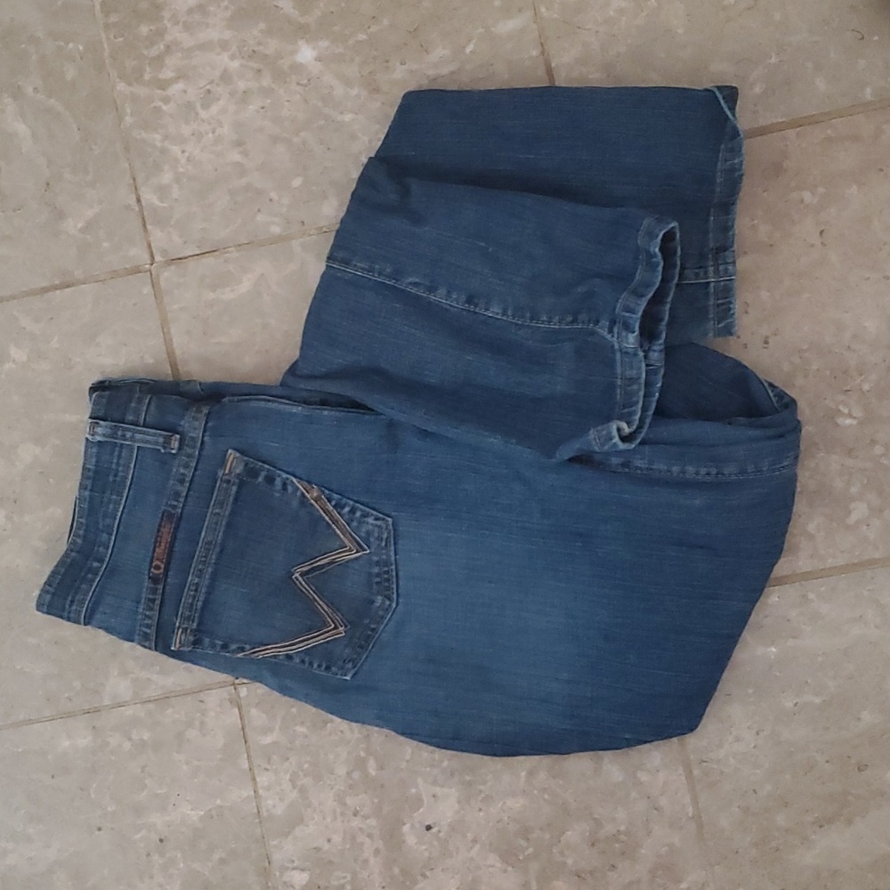 Wrangler q baby womens jeans 1/2 x 36